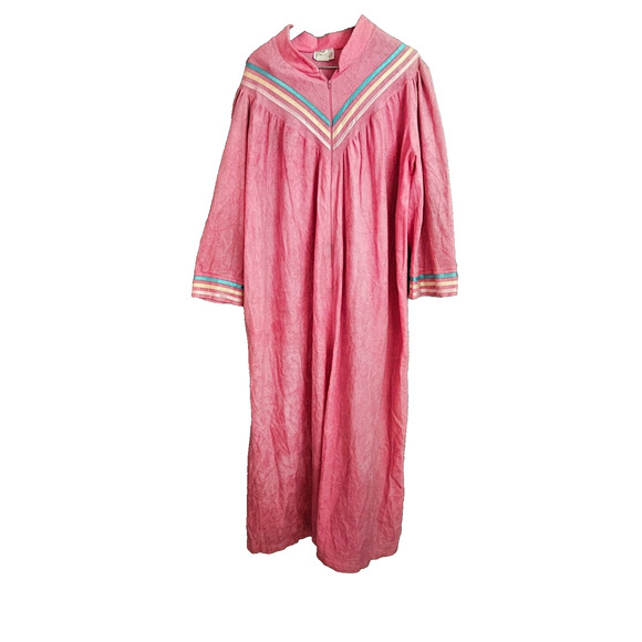 VTG Plaza 9 Pink Velour Robe Long Nightgown 1/2‎ Zip Ribbon Accent Sz 3X 44 - Picture 1 of 4